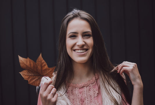 L'arrivée de l'automne: comment adapter sa routine de soins pour le visage et le corps